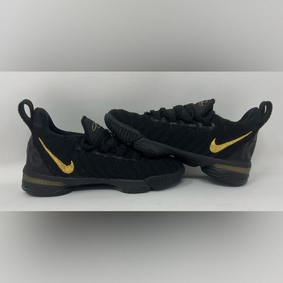 NIKE-Lebron 16 I’m King Black & Gold Kids Sneakers - Picture 5 of 8